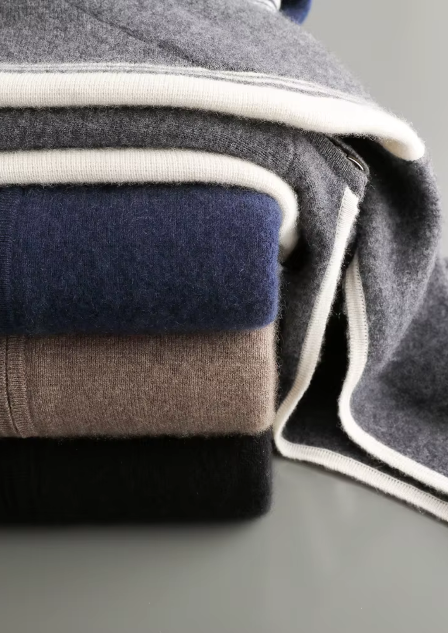 Men’s Luxury Wool Tracksuit – Contrast Lining