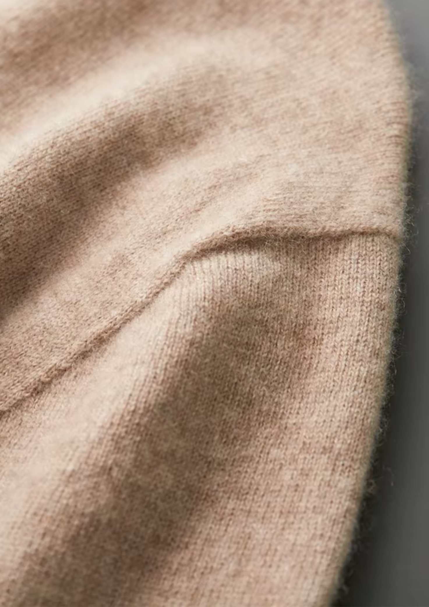 Men’s Luxury Cashmere T-Shirt – Crewneck