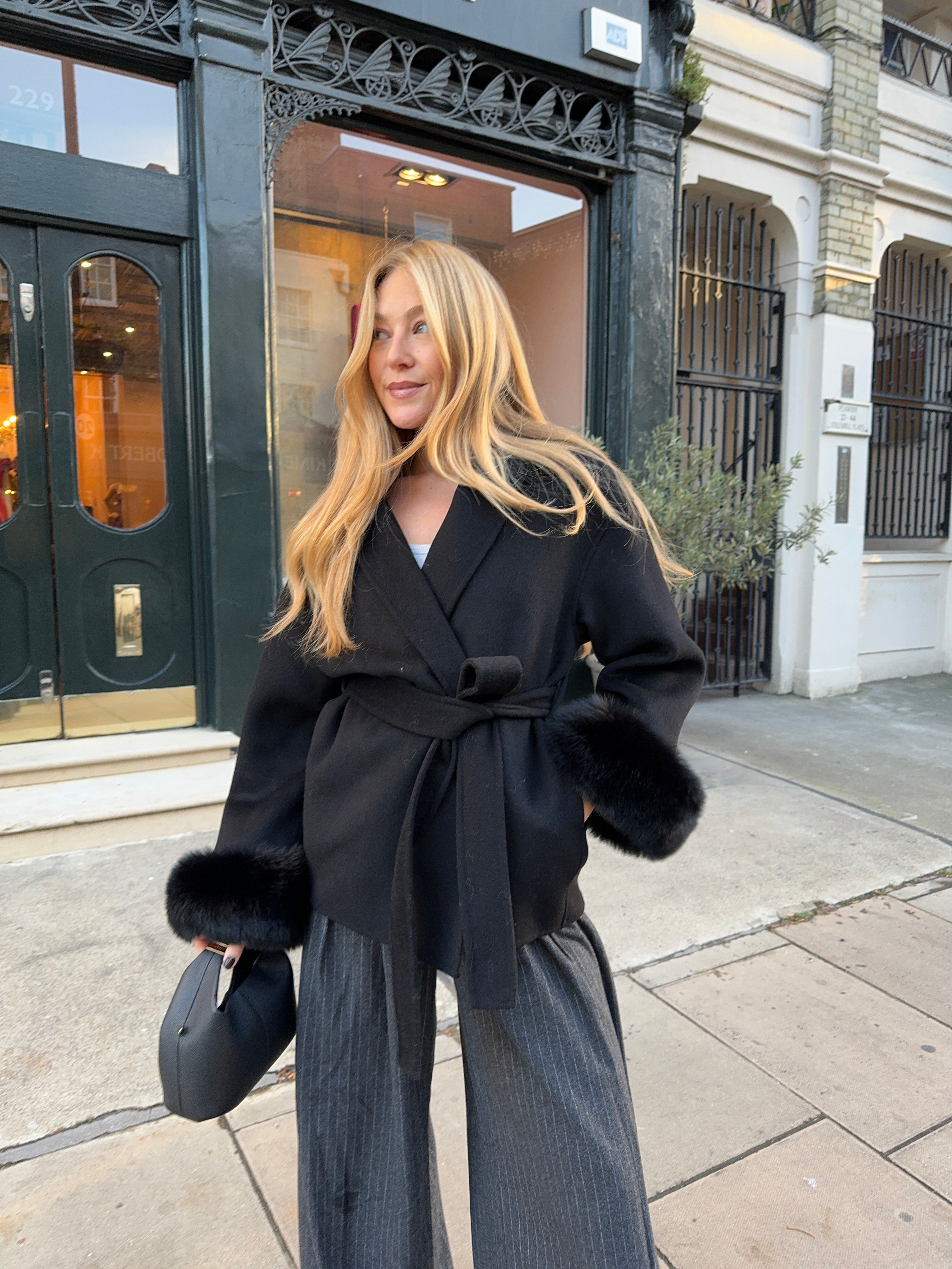 Thick Wool Fur Sleeve Black Jacket