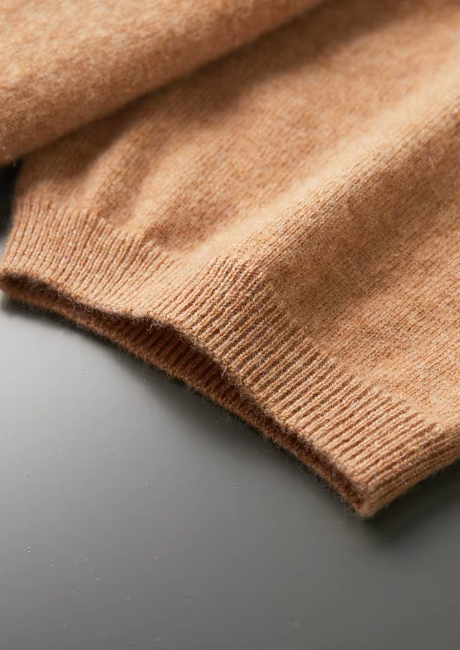 Men’s Luxury Cashmere T-Shirt – Crewneck