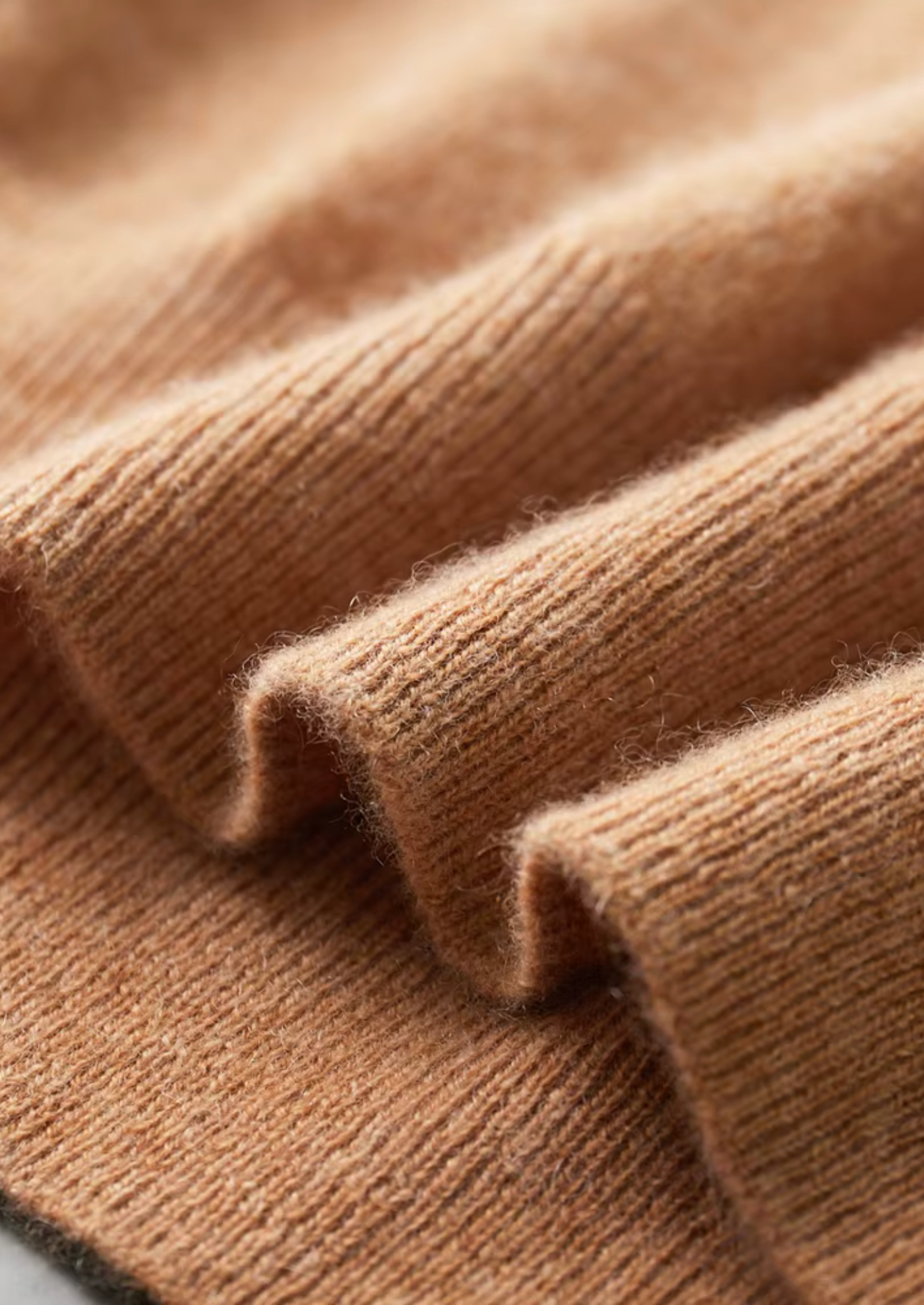 Men’s Luxury Cashmere T-Shirt – Crewneck